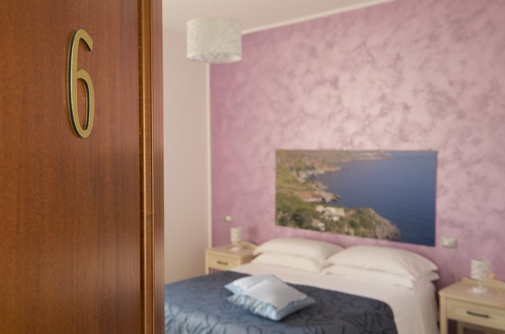 Hotel I Segreti Di Antonina Castelluzzo Exterior foto